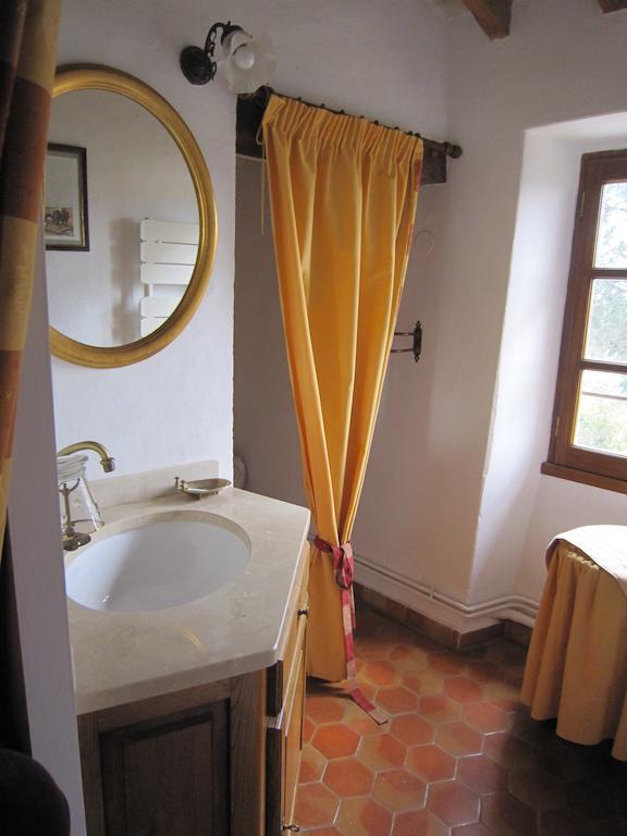 Bed and Breakfast La Frandomiere Saint-Martin-de-Londres Exterior foto