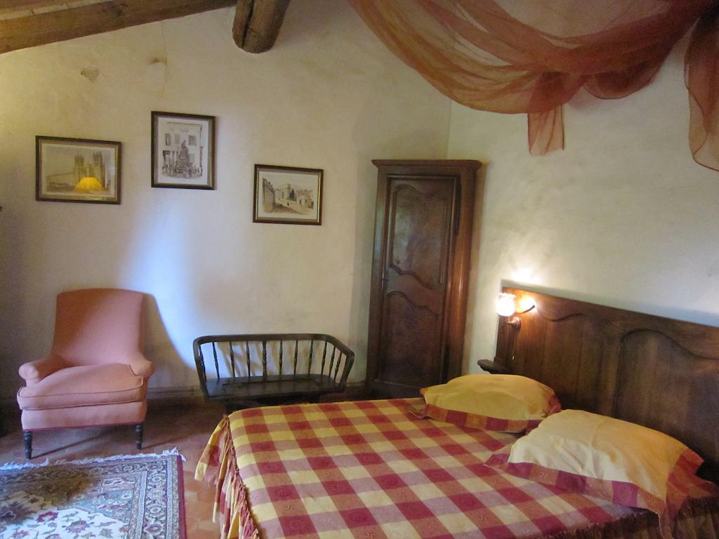 Bed and Breakfast La Frandomiere Saint-Martin-de-Londres Exterior foto